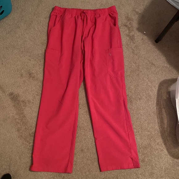 Scrub top and bottom set. - Picture 2 of 2